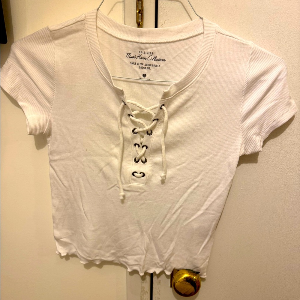 Hollister White Cropped Tee